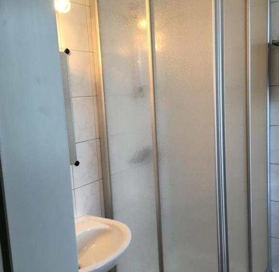 הוסטל Gasthaus Zum Stadtwald