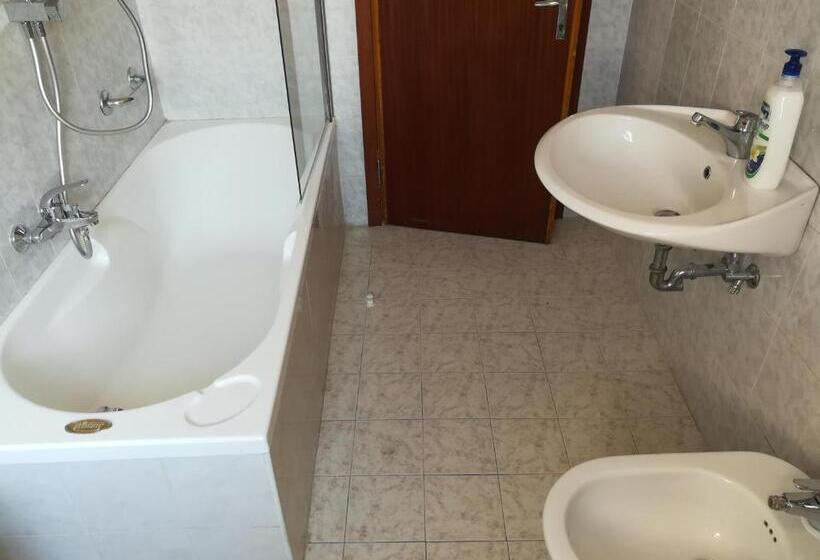 בית מלון כפרי Venice Garden House