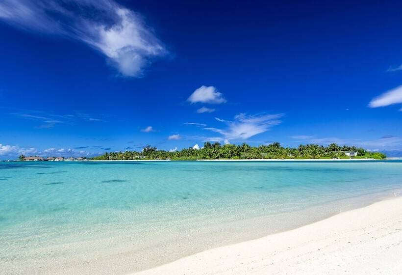 پانسیون Ithaa Beach Maldives