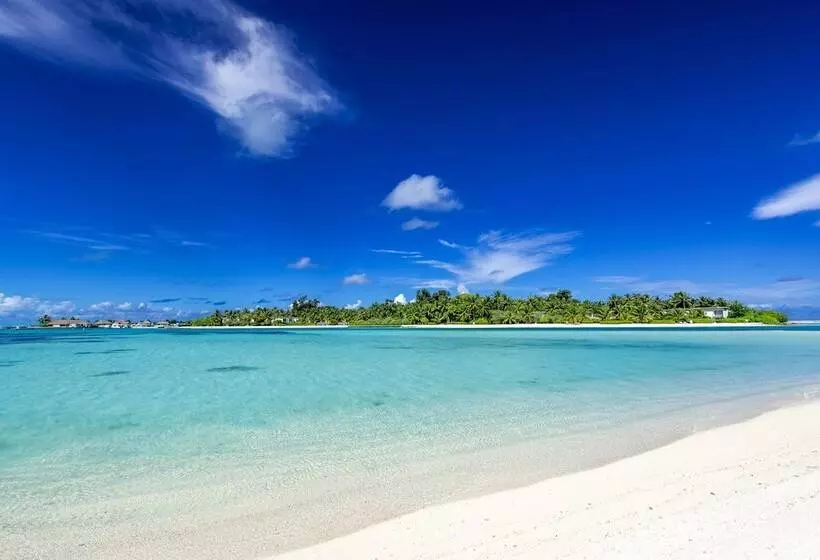 پانسیون Ithaa Beach Maldives
