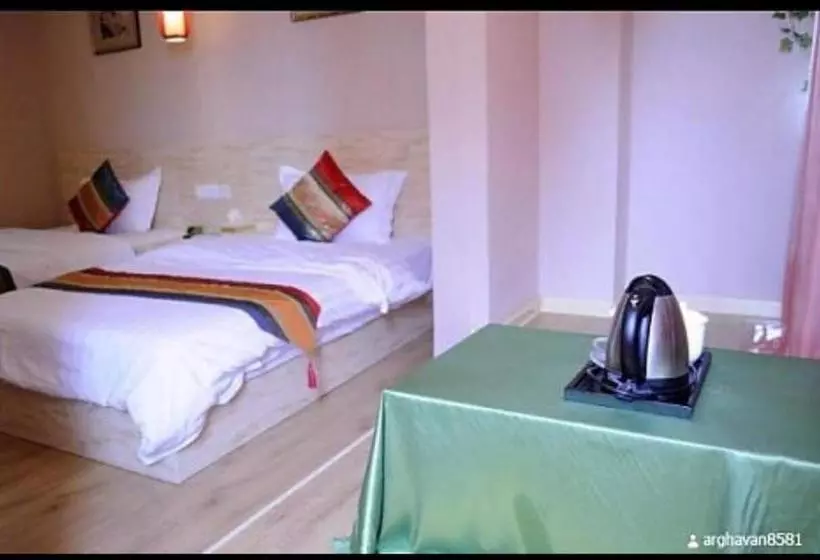 پانسیون Shuhaiwan Guest House