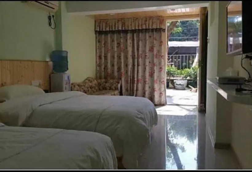 پانسیون Shuhaiwan Guest House