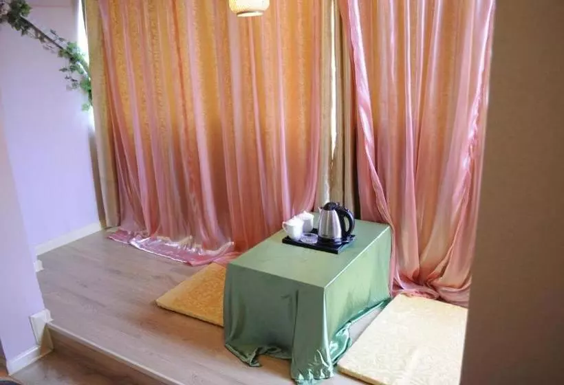 پانسیون Shuhaiwan Guest House