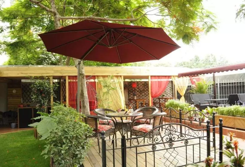 پانسیون Shuhaiwan Guest House