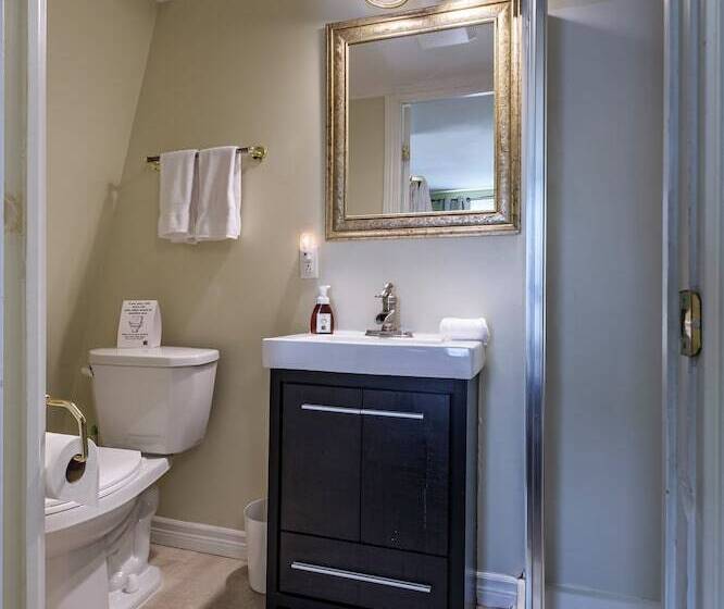 پانسیون The Elizabeth Manor Guesthouse