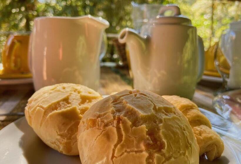 Pansiyon Vivie Pousada