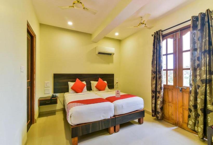 Szálló Oyo 14532 Hotel Avisha Residency