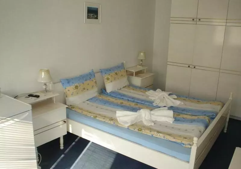 پانسیون Guest House Rai