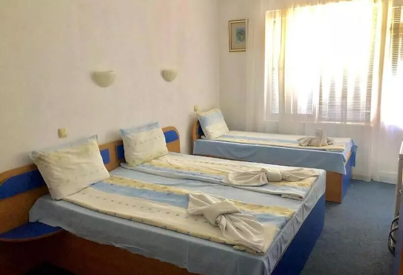 پانسیون Guest House Rai