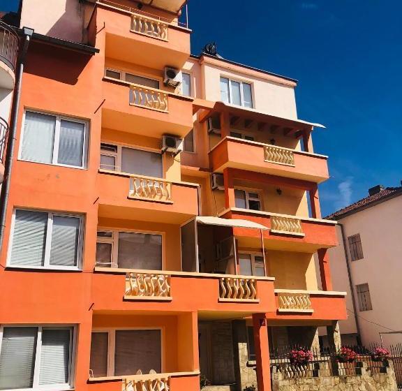 Пансион Guest House Rai