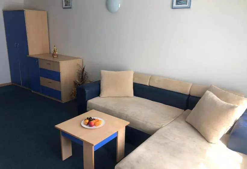 پانسیون Guest House Rai