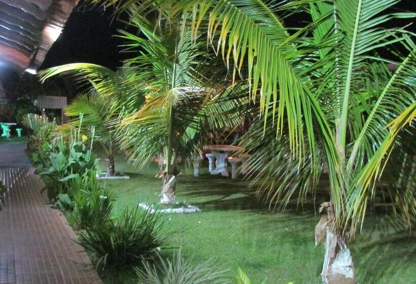 پانسیون Pousada Quinta Das Aroeiras