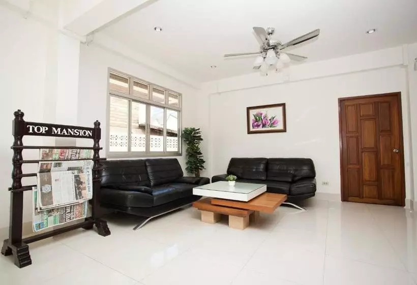 Top Hostel