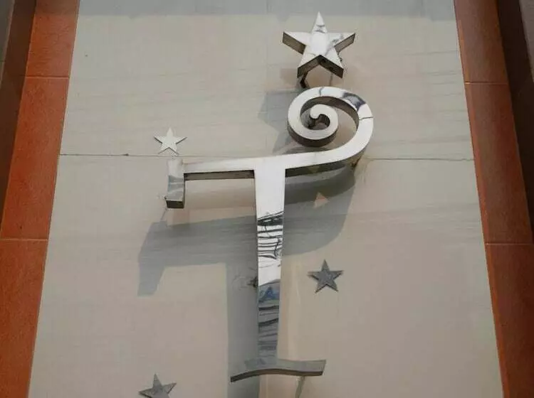 Top Hostel