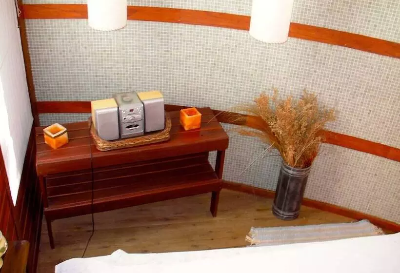 Altos Medanos Cabañas & Club De Bosque