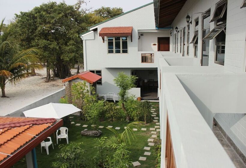 پانسیون Cerulean View Residence