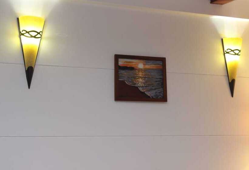 پانسیون Cerulean View Residence