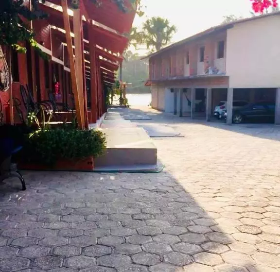 Majatalo Chalé Marinas