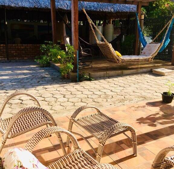 بنسيون Chalé Marinas