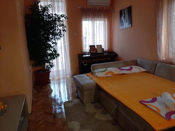 پانسیون Guest House Ivan