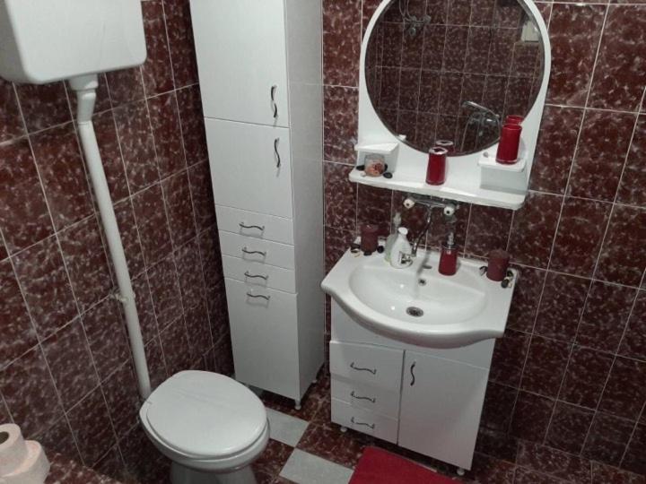 پانسیون Guest House Ivan