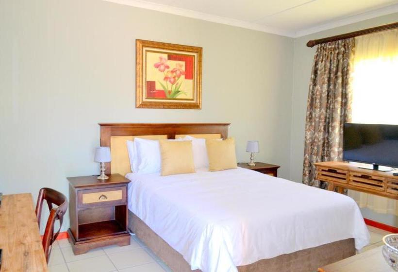 פנסיון Jakobs Guesthouse & Cottage