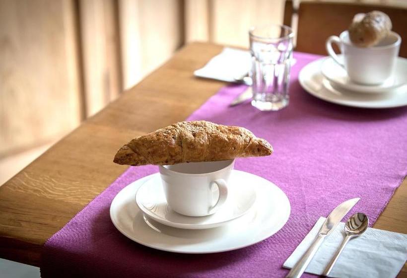 פנסיון La Commanderie