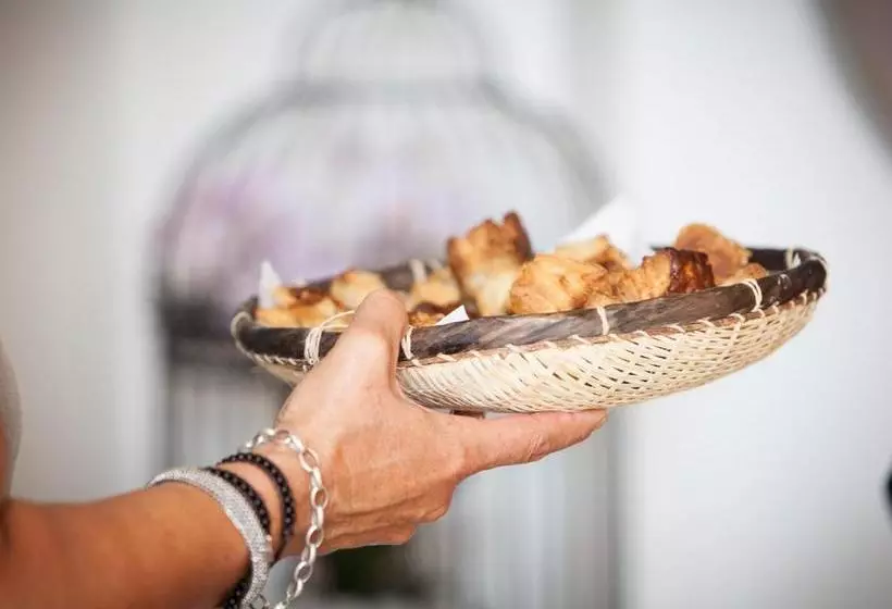 Majatalo La Commanderie