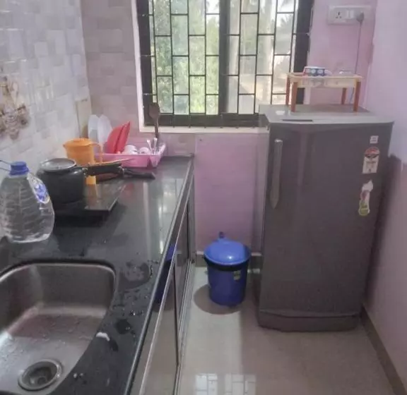 ペンション Madrid Home 2 Min Walk To Beach