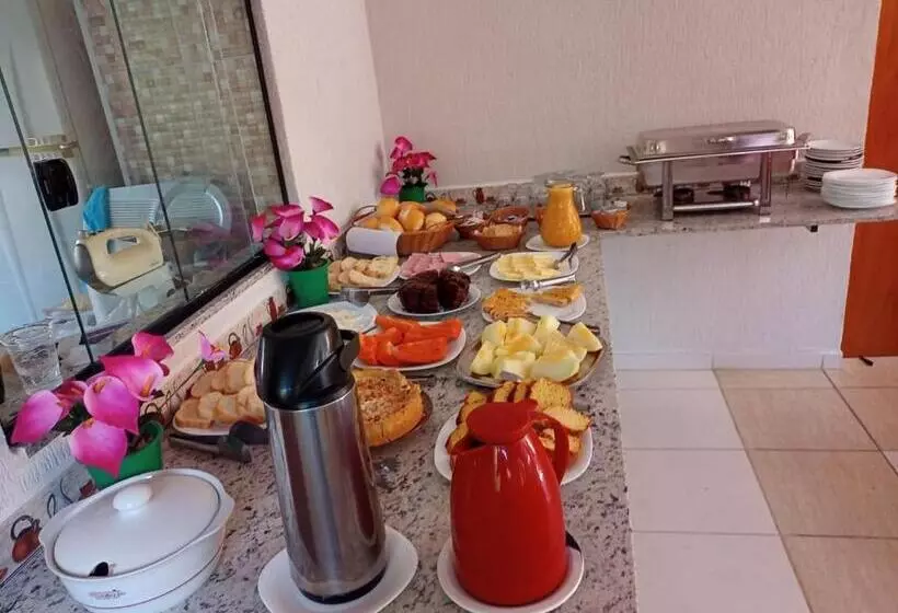 پانسیون Pousada Chalana