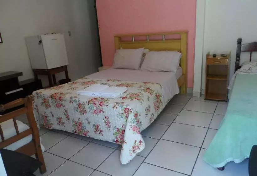 ペンション Pousada Meu Cantinho