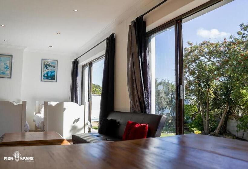 פנסיון Tyday Accommodation