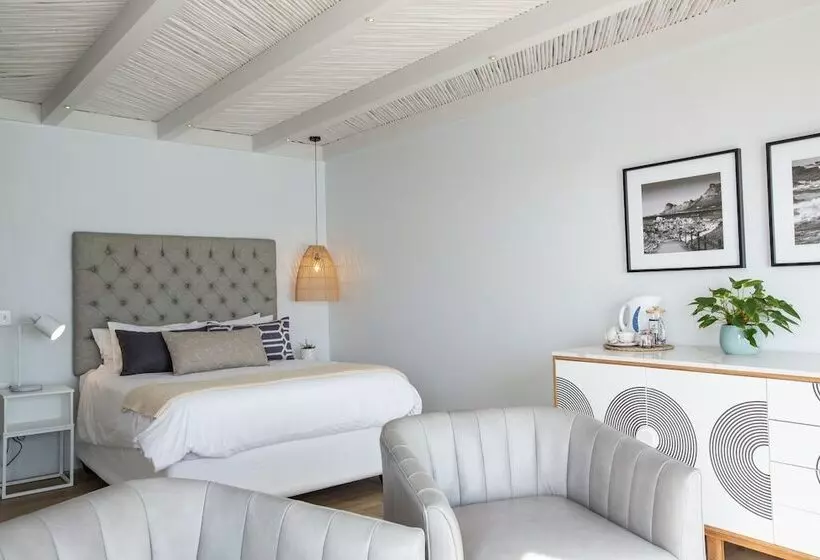 Majatalo Villa Marine Guest House