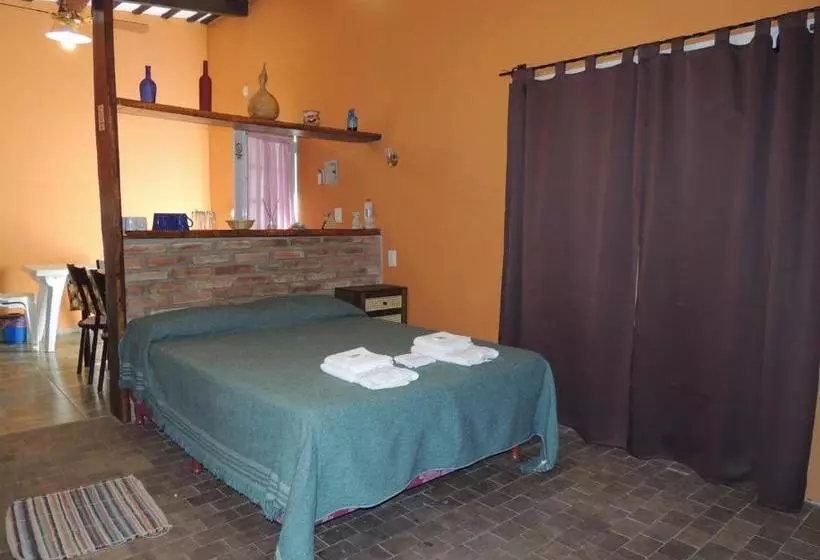 Apart Cabañas De La Plaza