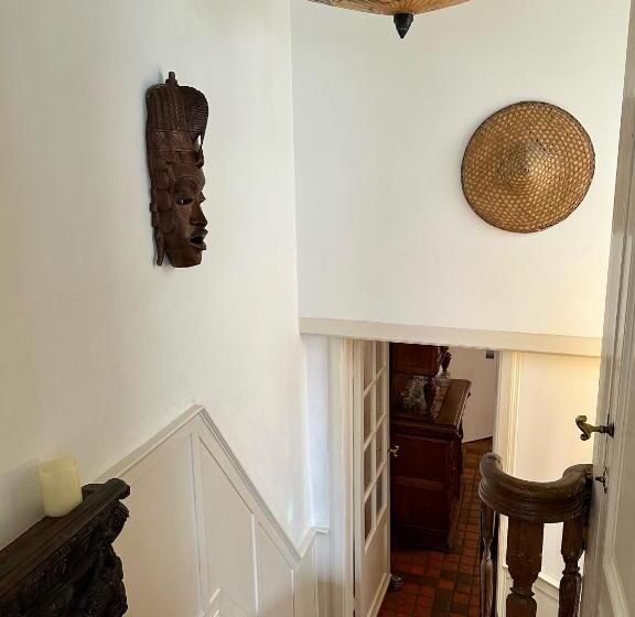 مبيت وإفطار Amsterdam Barangay