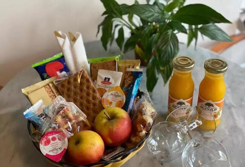 ベッドアンドブレックファースト Amsterdam Barangay