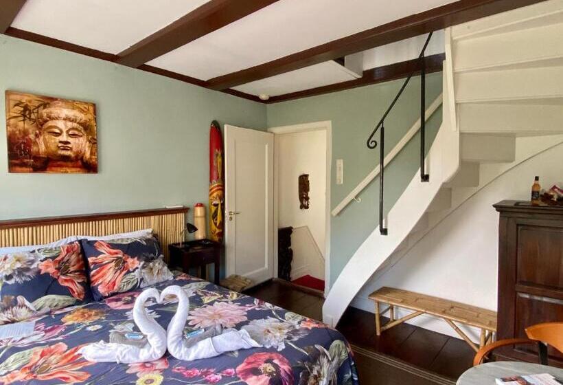 مبيت وإفطار Amsterdam Barangay