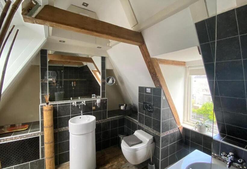 مبيت وإفطار Amsterdam Barangay