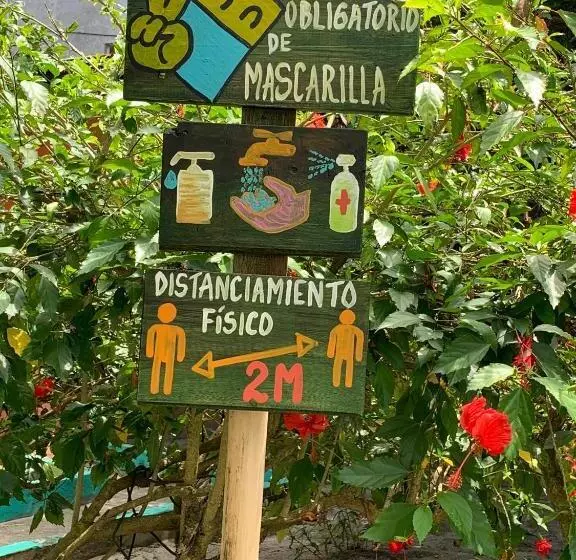 Majatalo Cabañas Ecologicas Cayapas