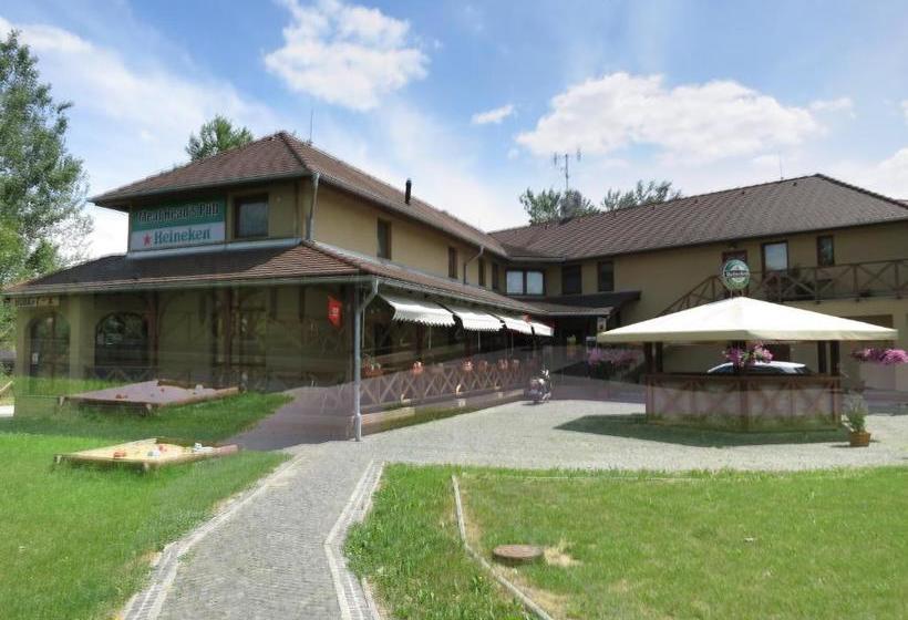 ペンション Guest House Meat Heads Pub