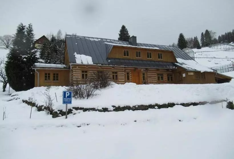 Majatalo Guest House U Marie