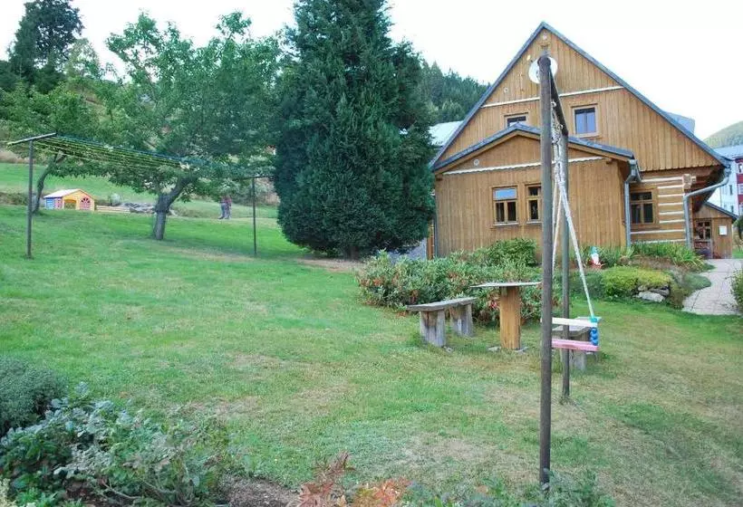 Majatalo Guest House U Marie