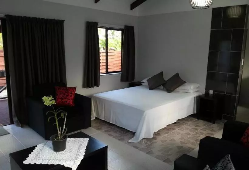 پانسیون Sunset Palms Rarotonga