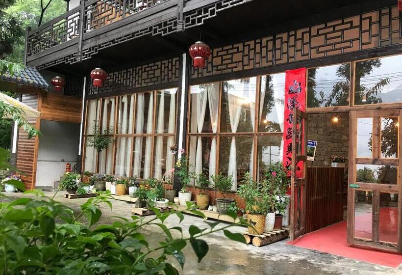 בית מלון כפרי Enshi Grand Canyon Chunlun Farmstay