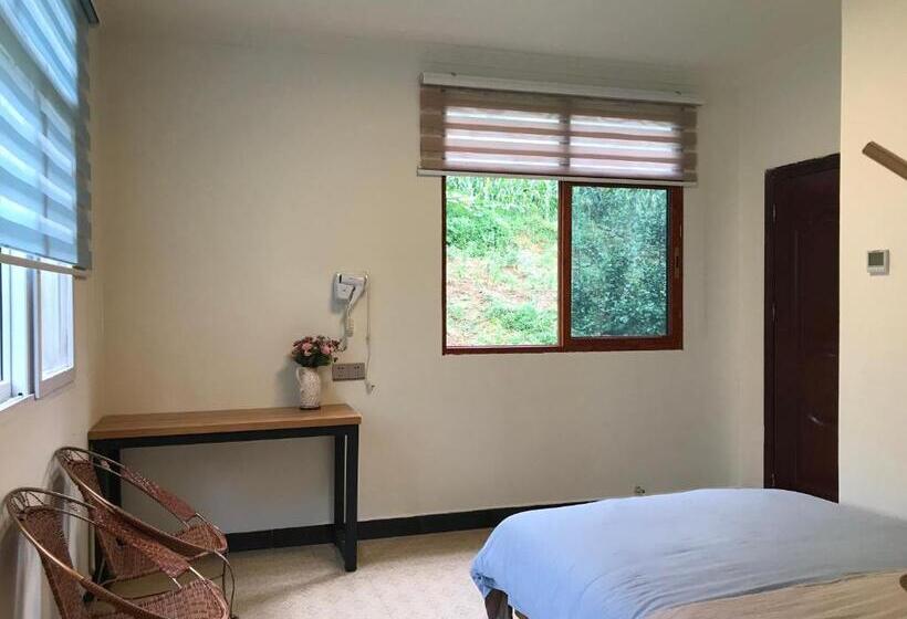 בית מלון כפרי Enshi Grand Canyon Chunlun Farmstay