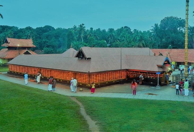 פנסיון Ashtamudi Villa