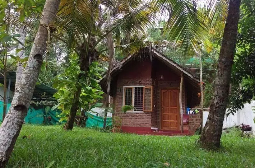 Majatalo Ashtamudi Villa