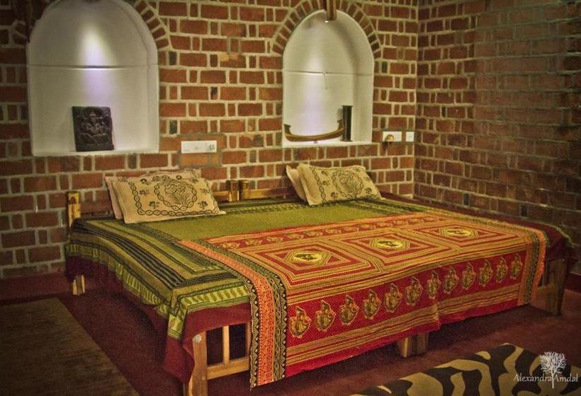 פנסיון Ashtamudi Villa