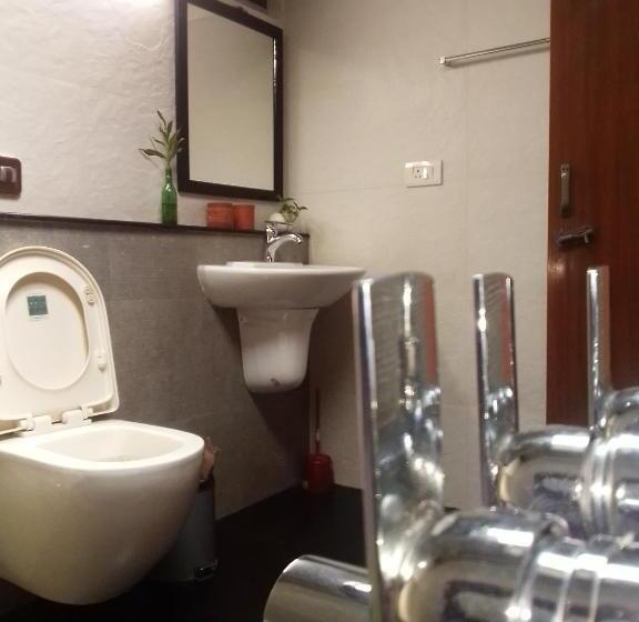 פנסיון Ashtamudi Villa