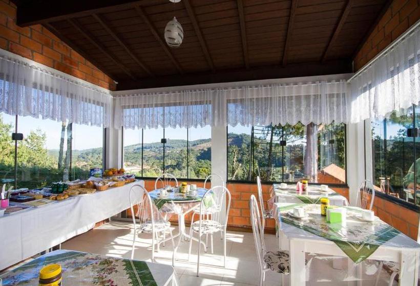 بنسيون Emy Pousada